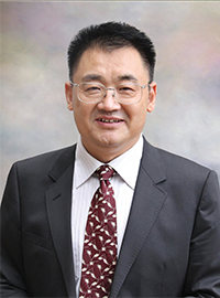 Portrait of Dr. Rongxiang Xu 